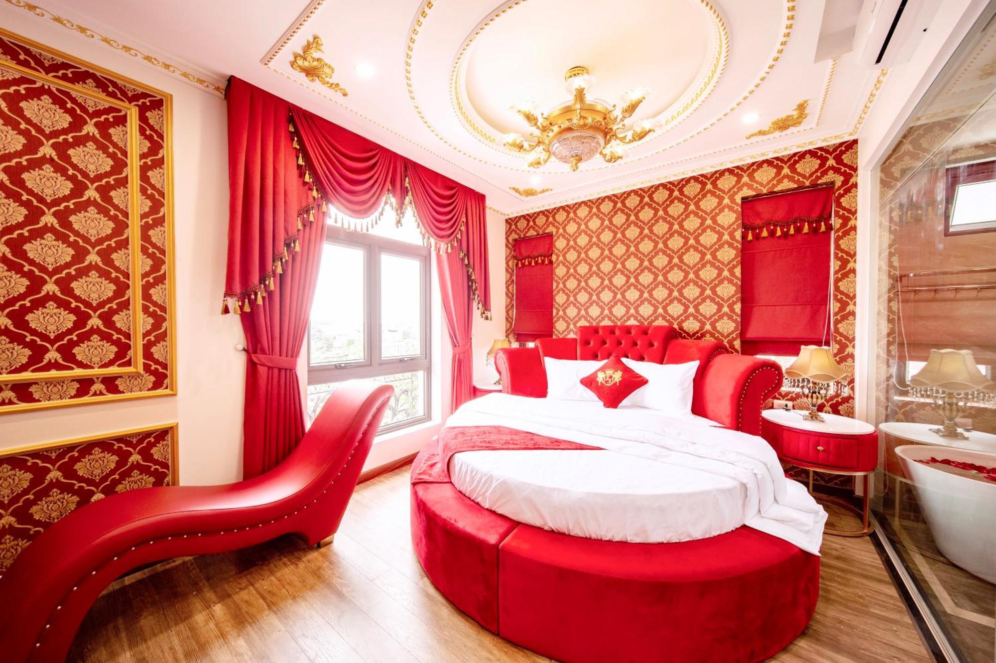 Lake Hotel Soc Son Hanoi Exterior photo
