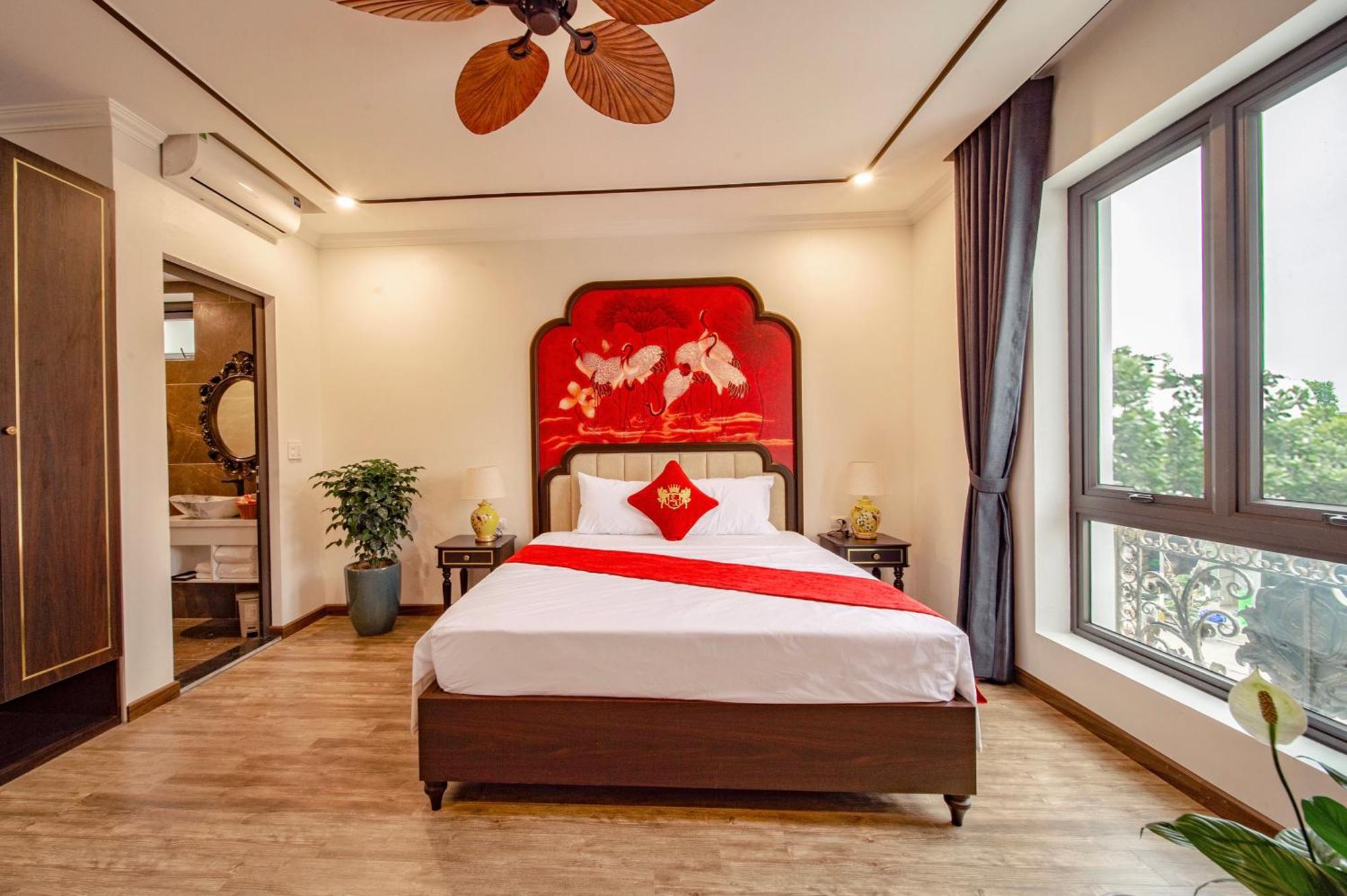 Lake Hotel Soc Son Hanoi Exterior photo